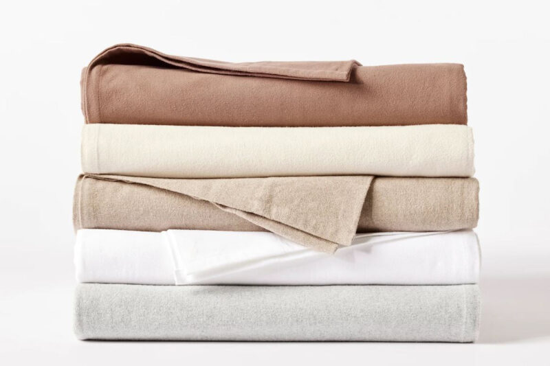 Flannel sheets in various colors