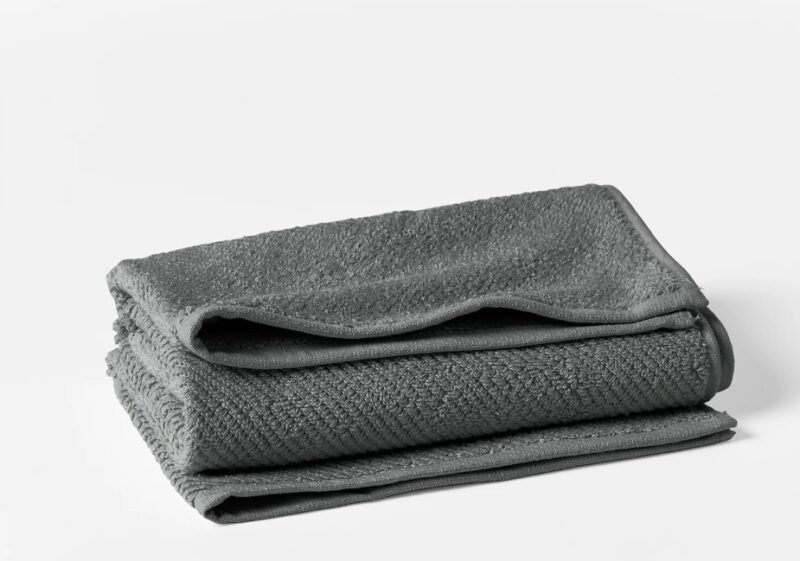 Coyuchi organic cotton Air Weight towel in Shadow