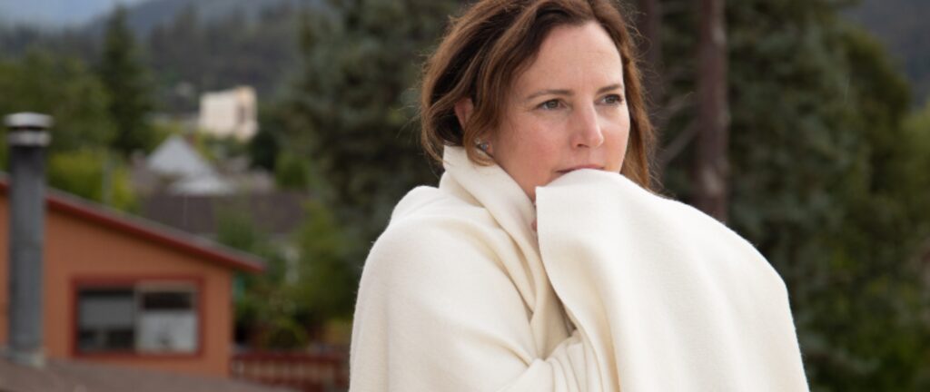 7 Surprising Uses for a Wool Blanket This Summer 2