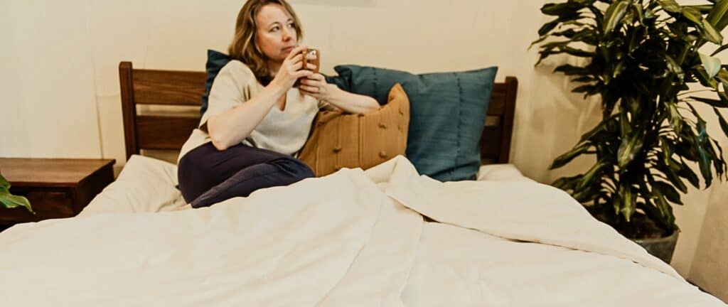Fall in Love with Our Ultralight Alpaca Comforter 1